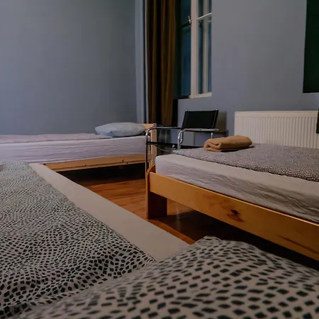 Deep Hostal *