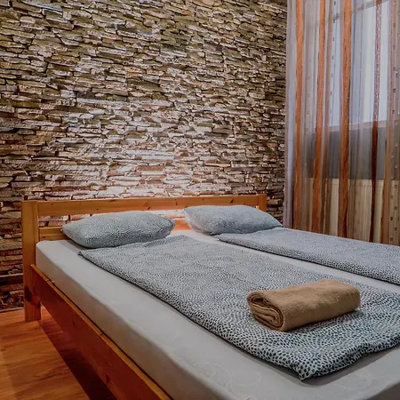 Deep Auberge de jeunesse *